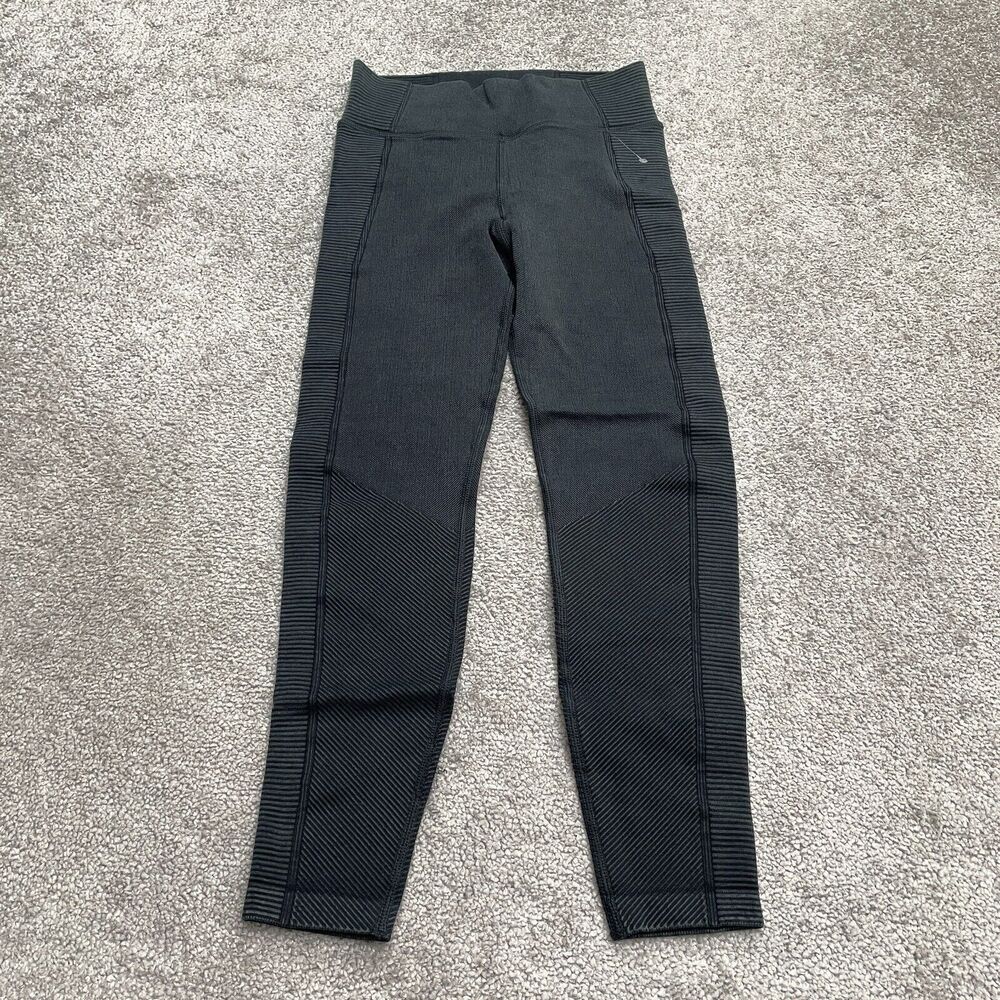 Offline By Aerie Cropped Leggings Womens XS Dark Gray Stripe Active Yoga 24x22.5